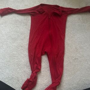 Red little sleepies